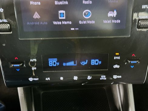 Used 2024 Hyundai Santa Cruz SEL image 23