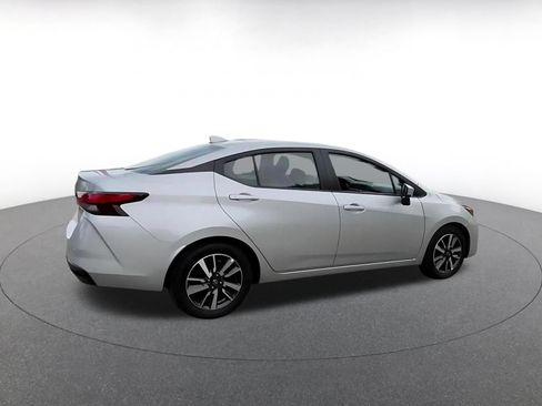 Used 2025 Nissan Versa SV FWD image 14