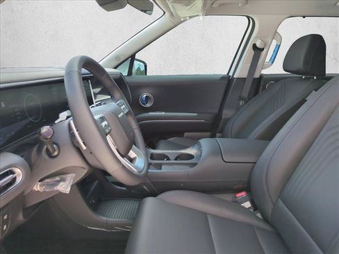 Used 2026 Hyundai Palisade FWD Hybrid image 16