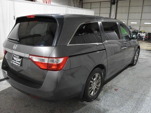 Used 2011 Honda Odyssey EX image 26