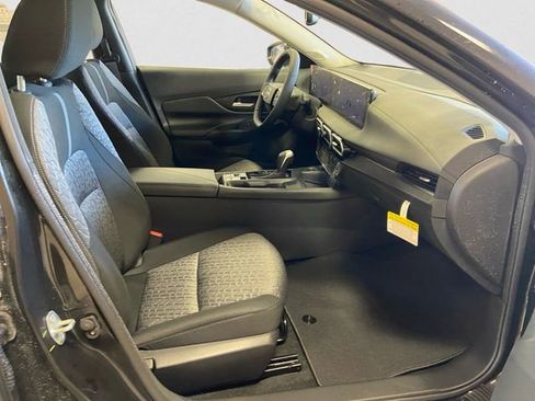 New 2026 Nissan Sentra SV w/ SV Convenience Package FWD image 15