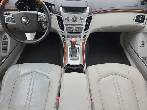 Used 2011 Cadillac CTS Luxury RWD image 9
