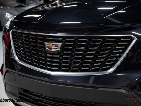 Used 2023 Cadillac XT4 Premium Luxury FWD image 13