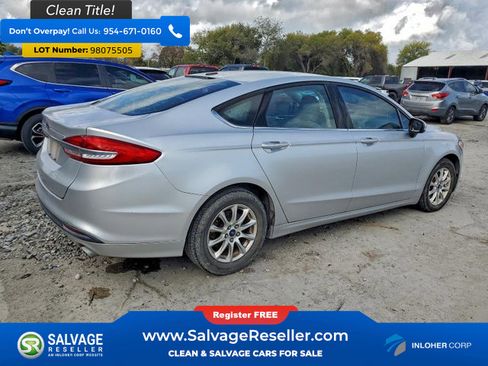 Used 2017 Ford Fusion S image 4