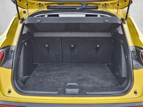 Used 2024 Chevrolet Trax ACTIV w/ Sunroof Package FWD image 6