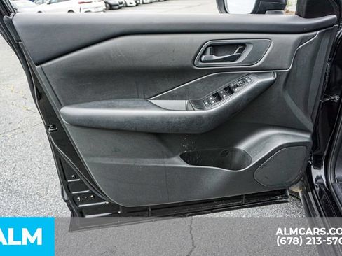 Used 2024 Nissan Rogue S FWD image 45
