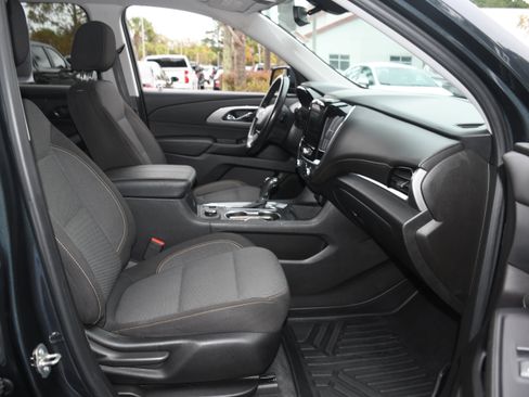Used 2019 Chevrolet Traverse LT image 20