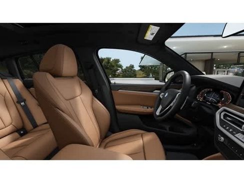 New 2025 BMW X4 xDrive30i w/ Convenience Package image 9