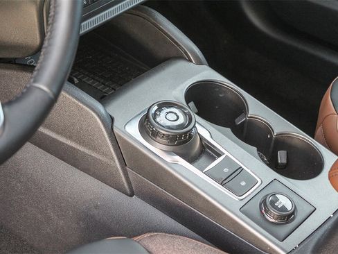 Used 2025 Ford Bronco Sport Outer Banks w/ Outer Banks Tech Package+ image 24