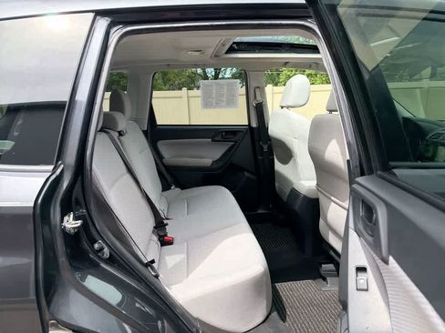 Used 2018 Subaru Forester 2.5i Premium w/ All-Weather Package AWD/4WD image 26