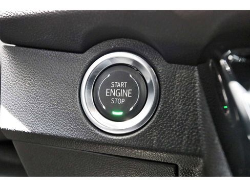 Used 2026 Chevrolet Traverse Z71 w/ LPO, Floor Liner Package AWD/4WD image 27