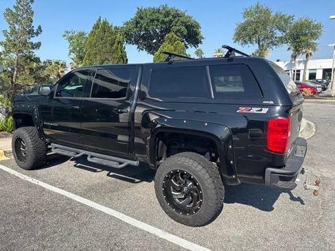 Used 2017 Chevrolet Silverado 1500 LT w/ All Star Edition AWD/4WD image 7