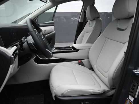 New 2026 Hyundai Tucson Limited image 15