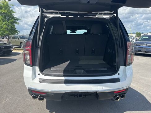 Used 2024 Chevrolet Tahoe Premier RWD image 25