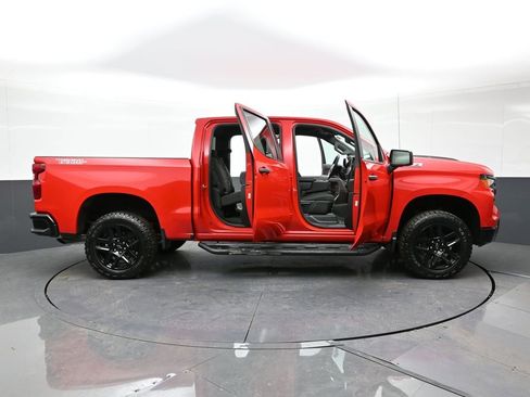 Used 2023 Chevrolet Silverado 1500 Custom Trail Boss image 34