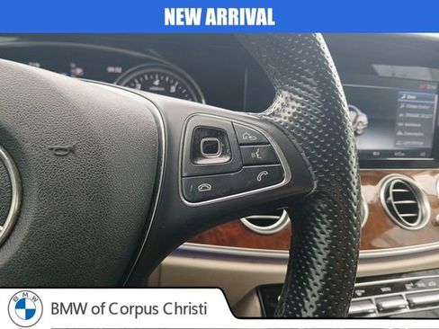 Used 2017 Mercedes-Benz E 300 4MATIC image 25