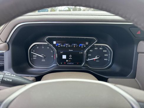 Certified 2021 GMC Yukon Denali w/ Denali Premium Package AWD/4WD image 11