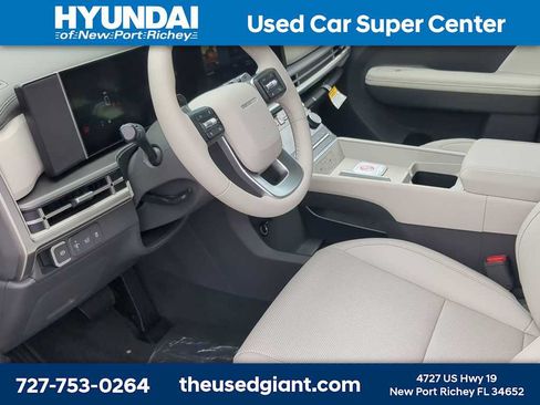 Used 2026 Hyundai Santa Fe SEL w/ Tow & Go Package FWD image 15