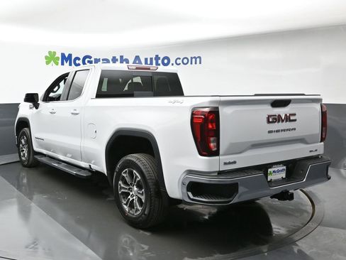 New 2025 GMC Sierra 1500 SLE w/ Preferred Package image 19