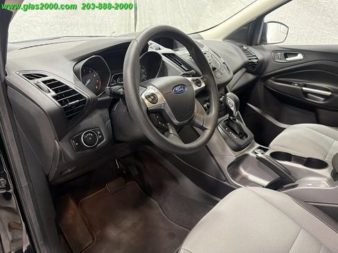 Used 2016 Ford Escape SE AWD/4WD image 3