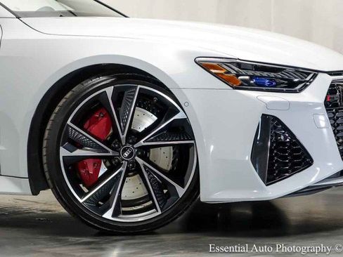 Used 2023 Audi RS 7 Sportback AWD/4WD image 3