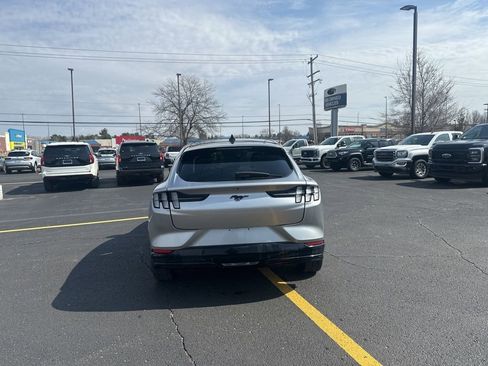 Used 2021 Ford Mustang Mach-E Premium image 6