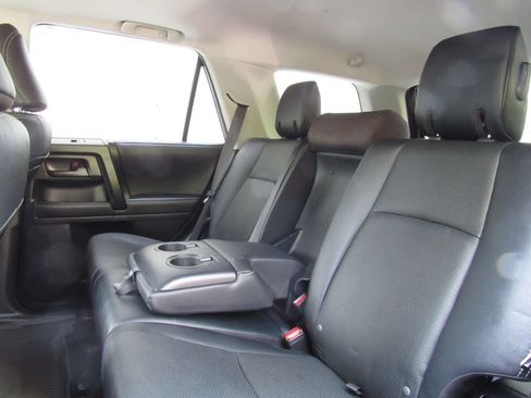 Used 2022 Toyota 4Runner Limited AWD/4WD image 16