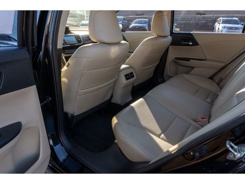 Used 2016 Honda Accord EX-L image 12