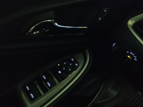 Used 2019 Chevrolet Malibu LS FWD image 27