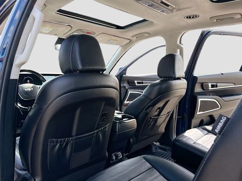Used 2023 Kia Telluride SX Prestige AWD/4WD image 6