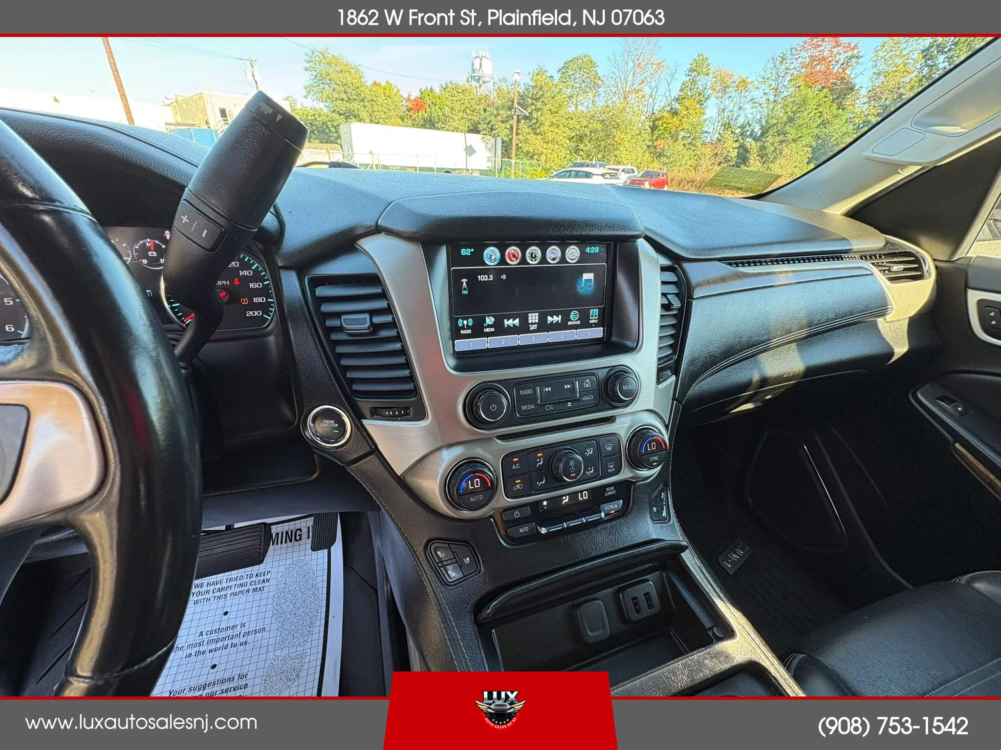 Used 2019 GMC Yukon Denali w/ Denali Ultimate Package AWD/4WD image 33
