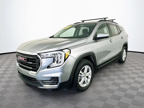 Used 2024 GMC Terrain SLE w/ Driver Convenience Package AWD/4WD image 6