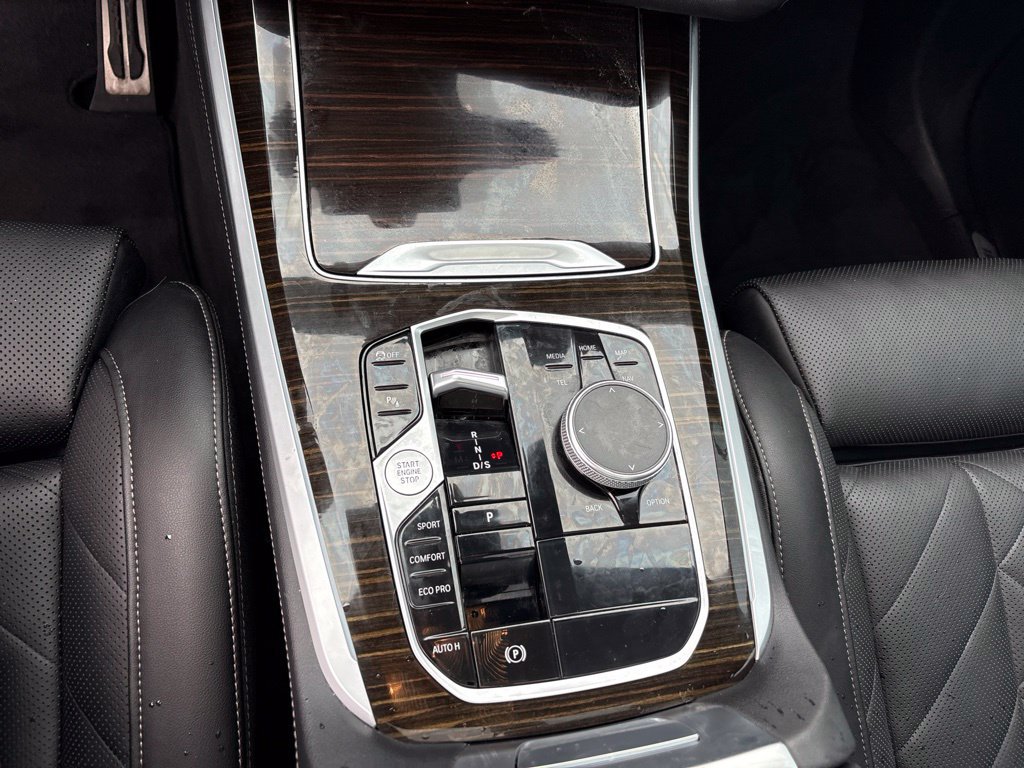 Used 2024 BMW X5 sDrive40i w/ M Sport Package RWD image 17