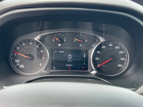 Used 2023 GMC Acadia SLE w/ Driver Convenience Package FWD image 26