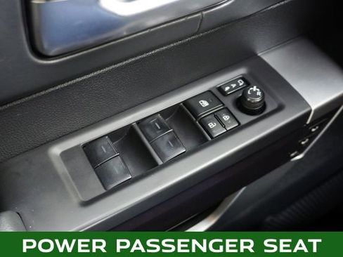 Used 2022 Toyota Tundra Platinum image 28