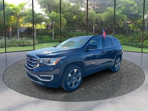 Used 2019 GMC Acadia SLT AWD/4WD image 1