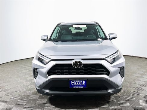 Certified 2025 Toyota RAV4 XLE image 3