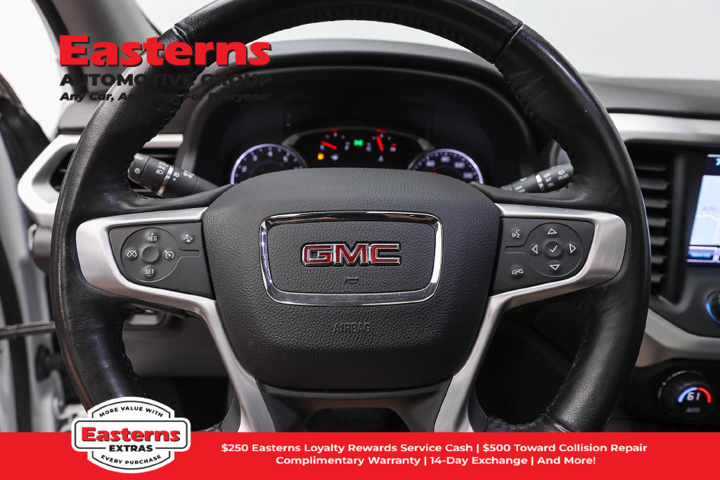 Used 2018 GMC Acadia SLT AWD/4WD image 11