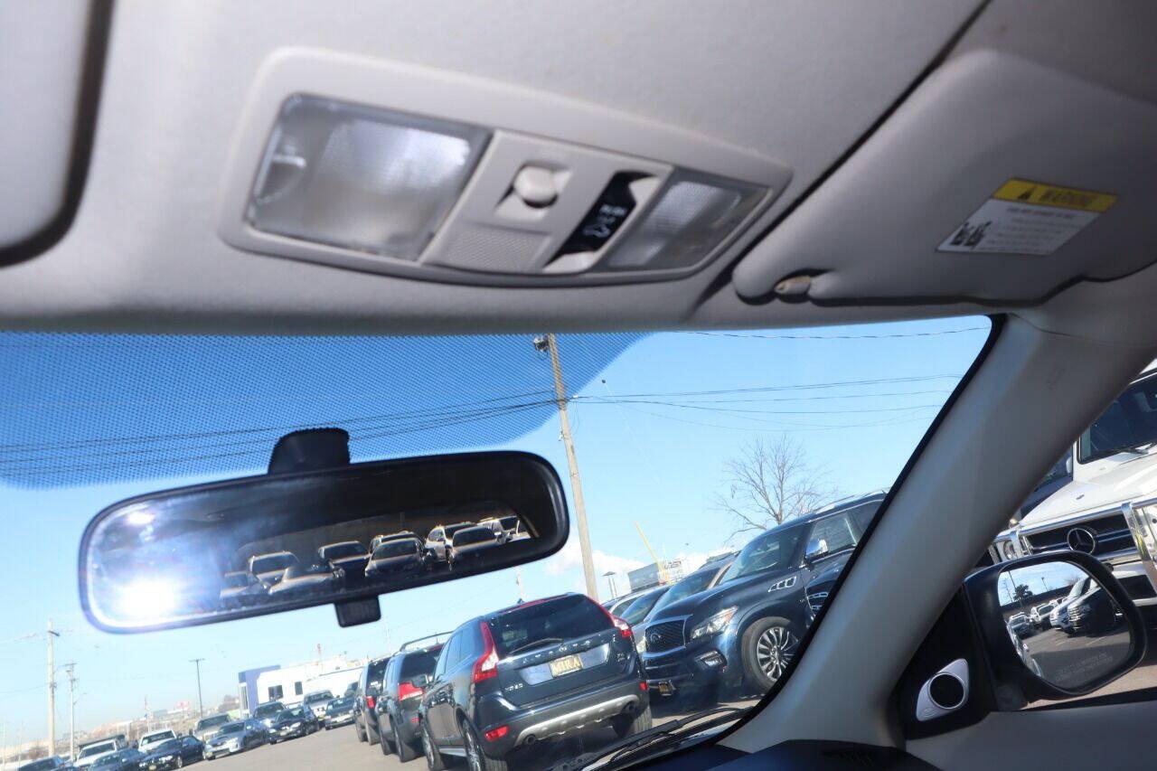 Used 2008 Mitsubishi Outlander SE FWD image 62
