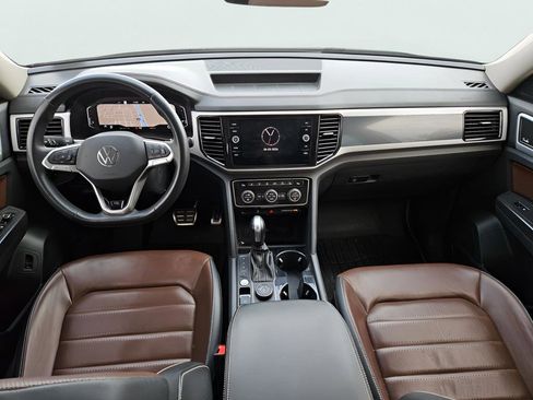 Used 2023 Volkswagen Atlas SEL Premium image 26