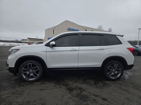 Used 2023 Honda Passport EX-L image 8