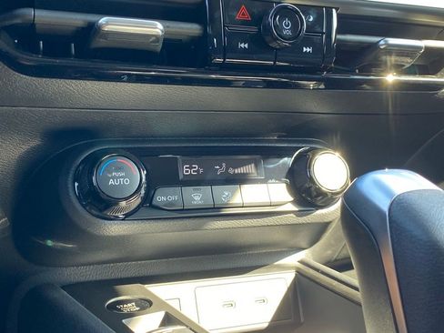 New 2026 Nissan Kicks SV image 26