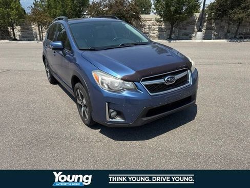 Used 2016 Subaru Crosstrek Touring AWD/4WD image 14