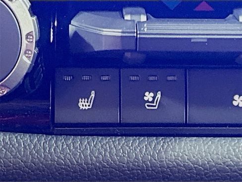 New 2026 Toyota Tundra Limited image 17