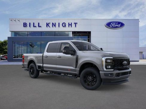 New 2026 Ford F250 Lariat w/ Black Appearance Package image 7