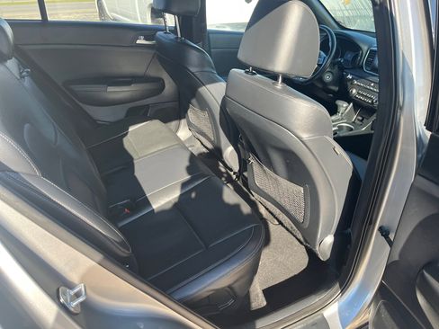 Used 2020 Kia Sportage S image 15