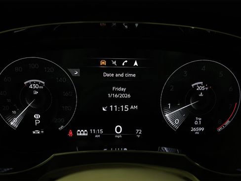 Used 2021 Bentley Bentayga image 33