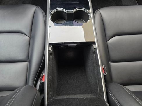 Used 2019 Tesla Model 3 Long Range image 26