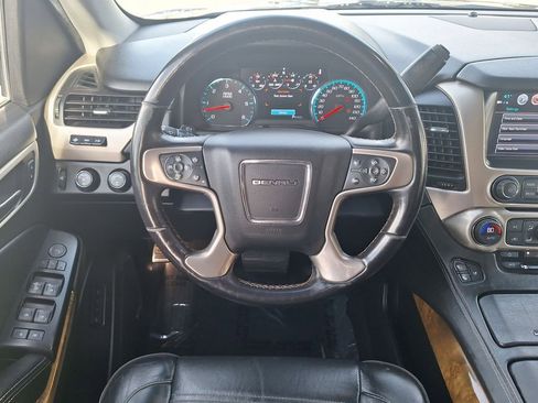 Used 2017 GMC Yukon Denali w/ Open Road Package image 18