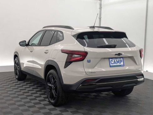New 2026 Chevrolet Trax ACTIV w/ Sunroof Package image 4
